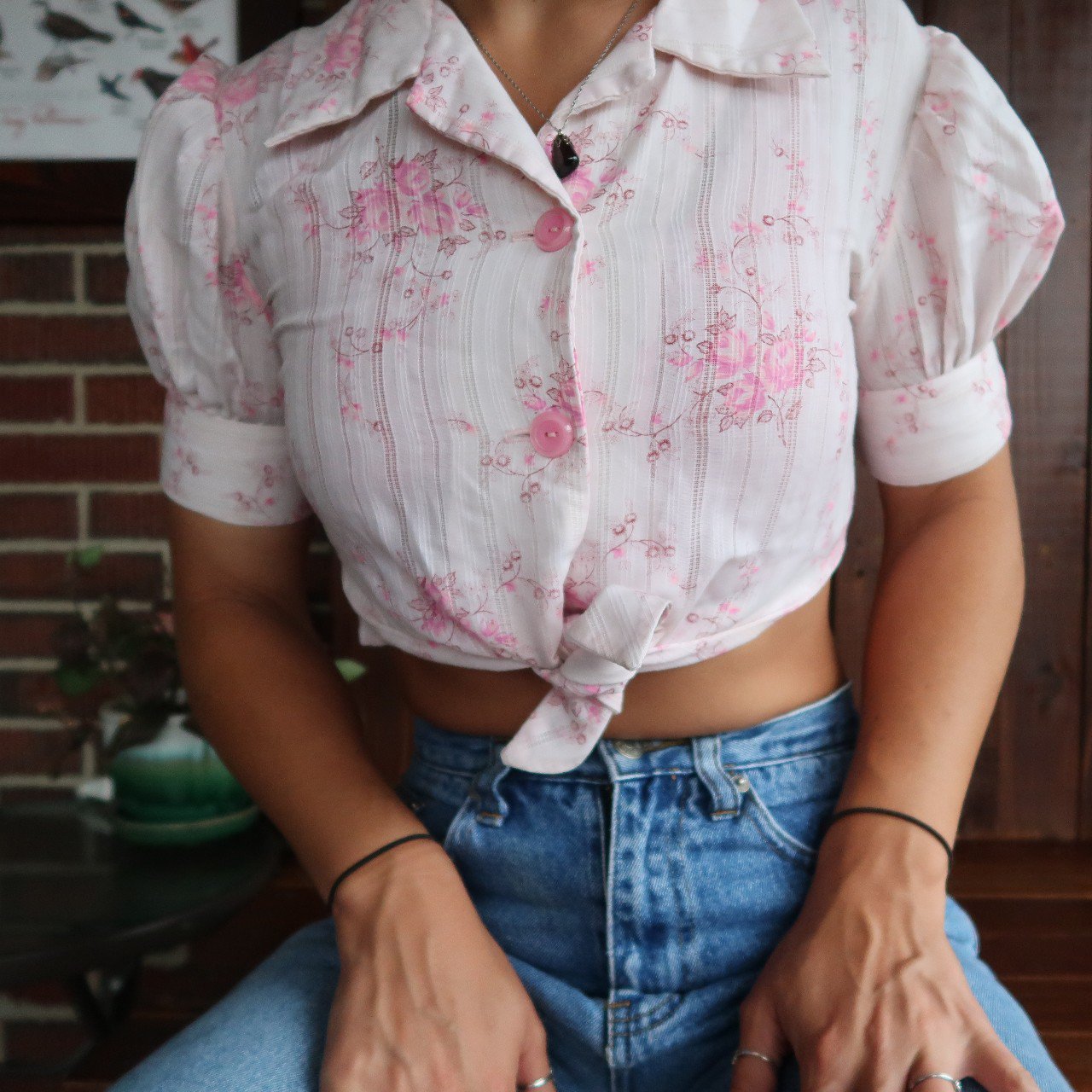 70's style puff sleeve floral crop top